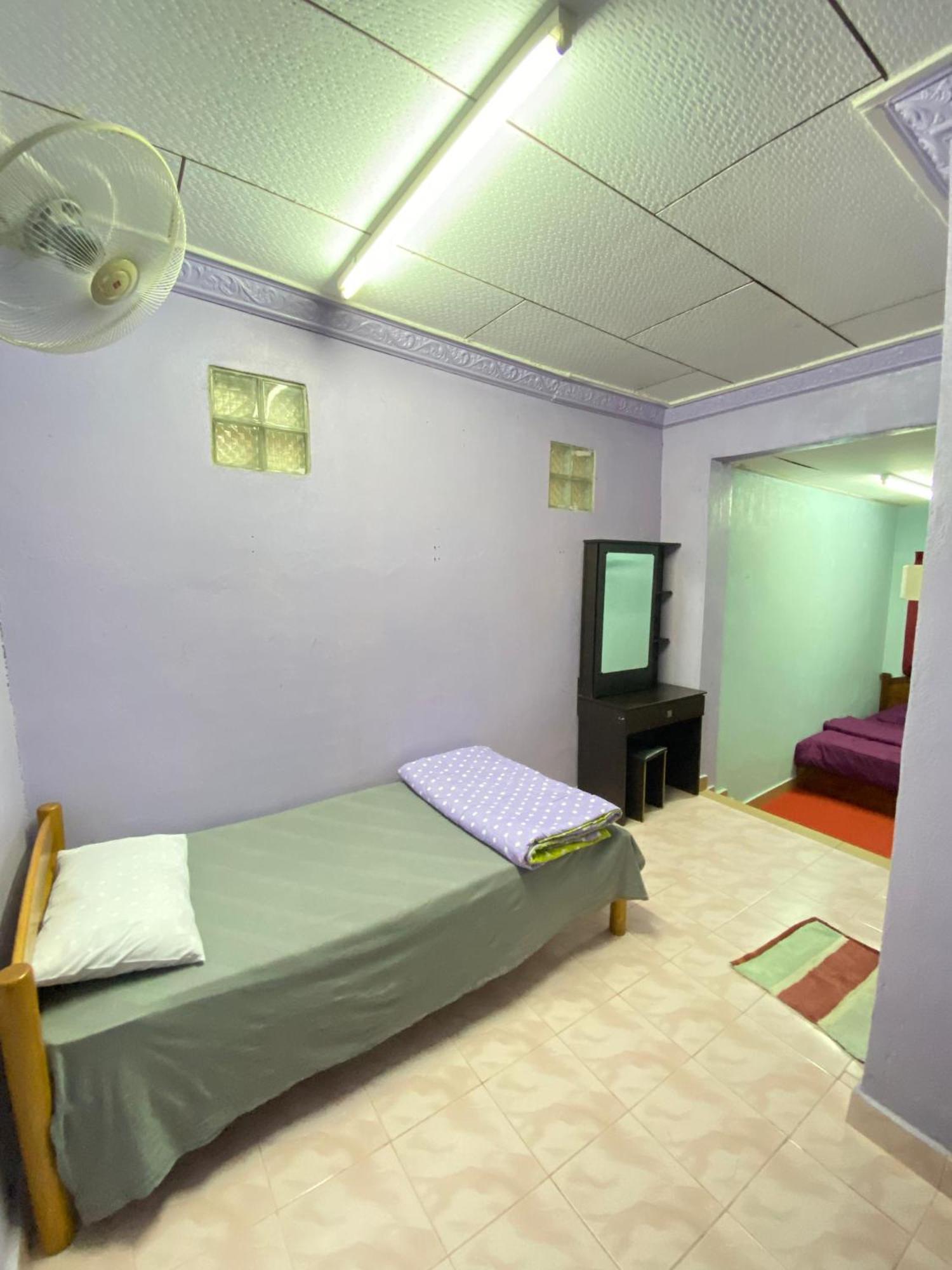 Teratak Tiga Homestay Padang Besar Kaki Bukit Εξωτερικό φωτογραφία