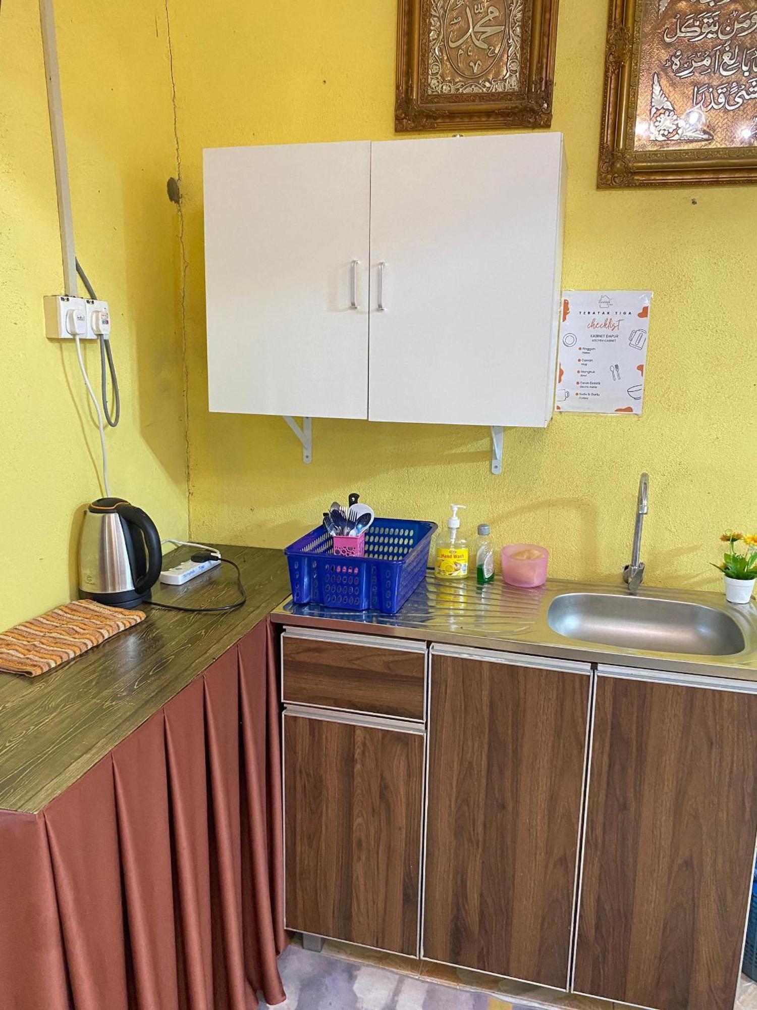 Teratak Tiga Homestay Padang Besar Kaki Bukit Εξωτερικό φωτογραφία