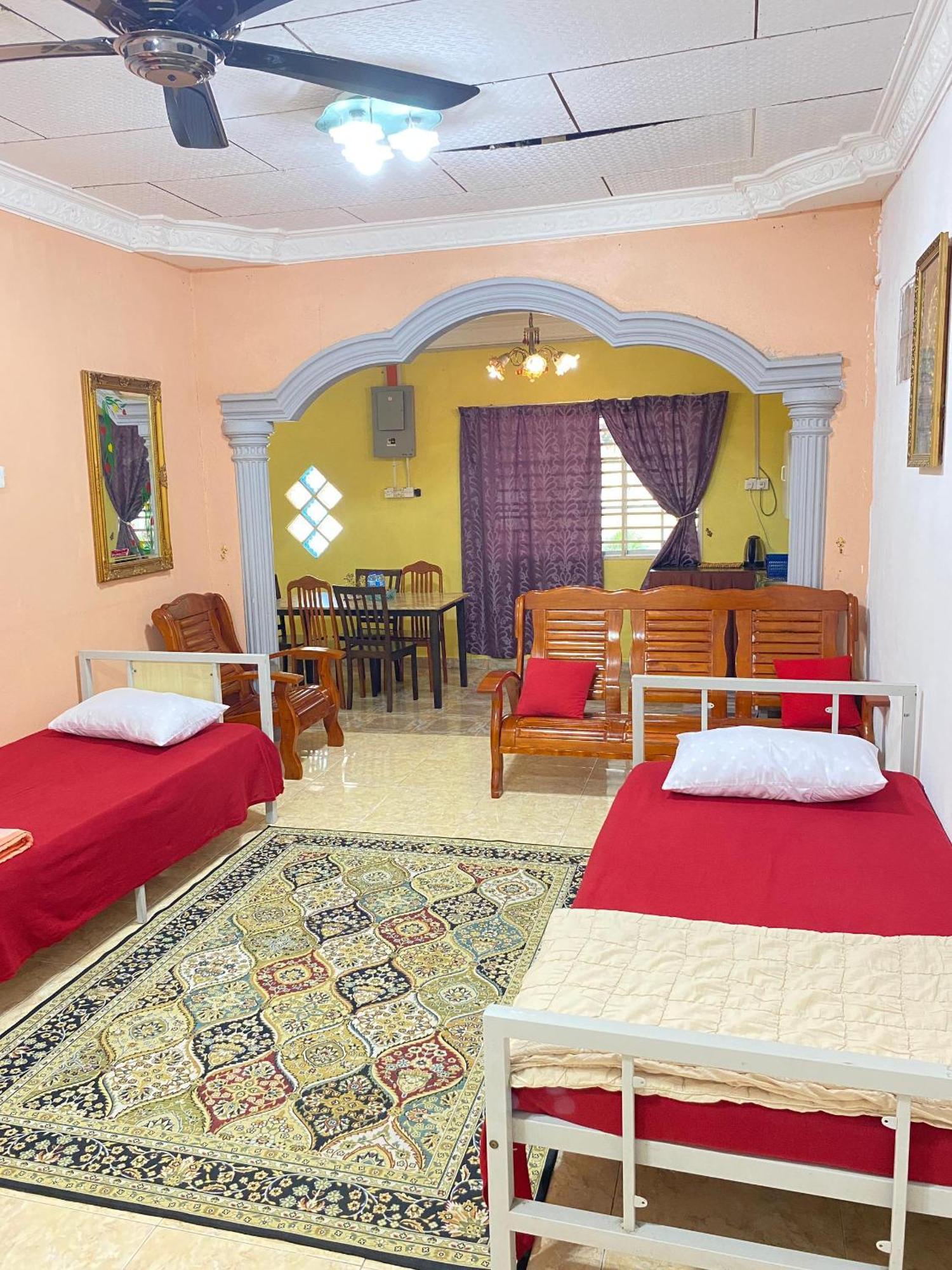 Teratak Tiga Homestay Padang Besar Kaki Bukit Εξωτερικό φωτογραφία